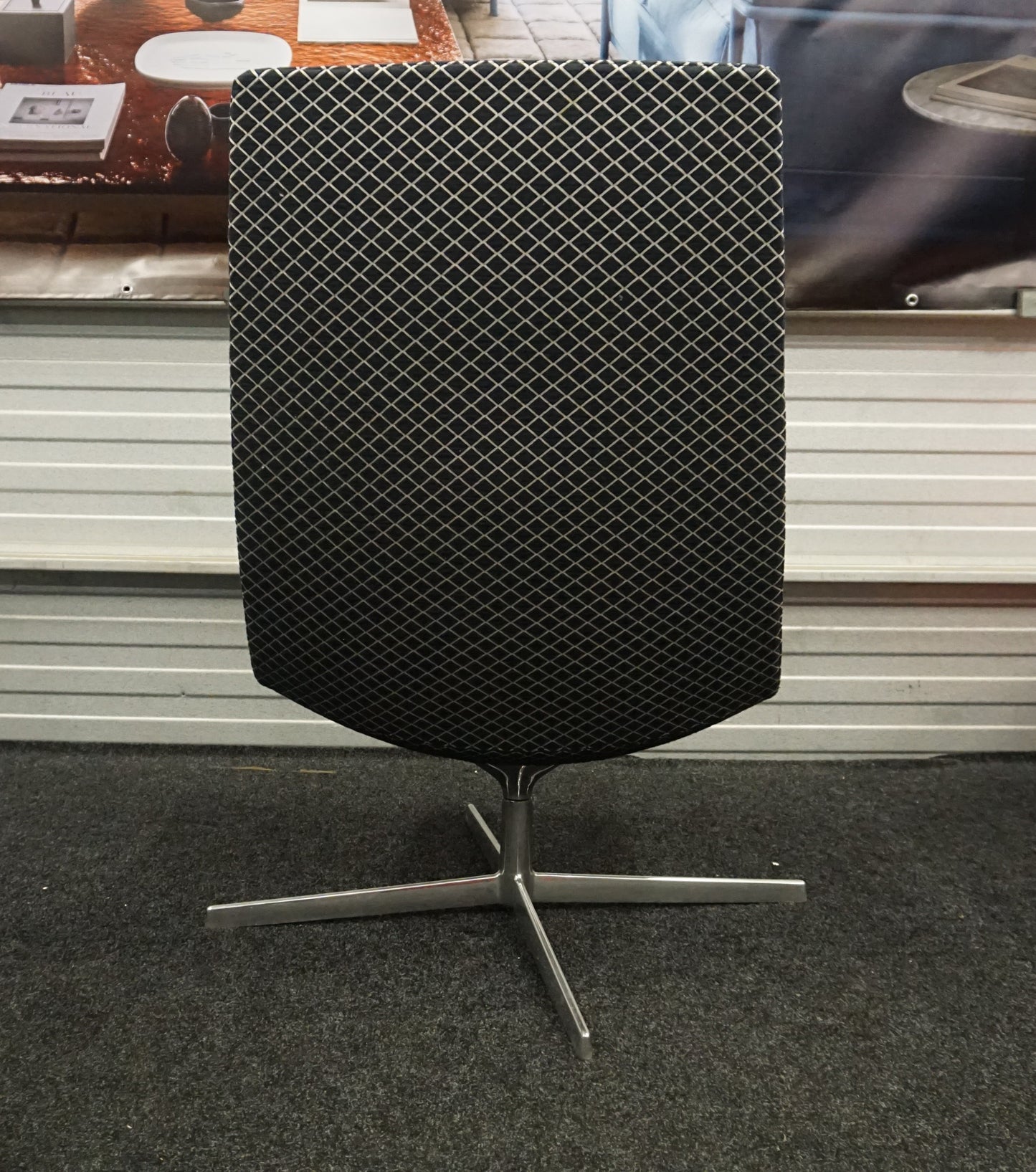 Arper Catifa 70 Design Fauteuil | Zwart / Grijs