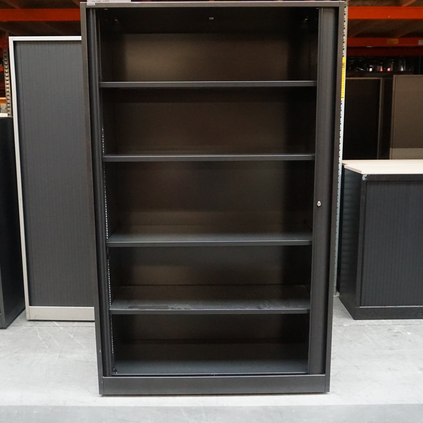 Ahrend Roldeurkast | Archiefkast | 195 x 120 x 45 cm | Zwart