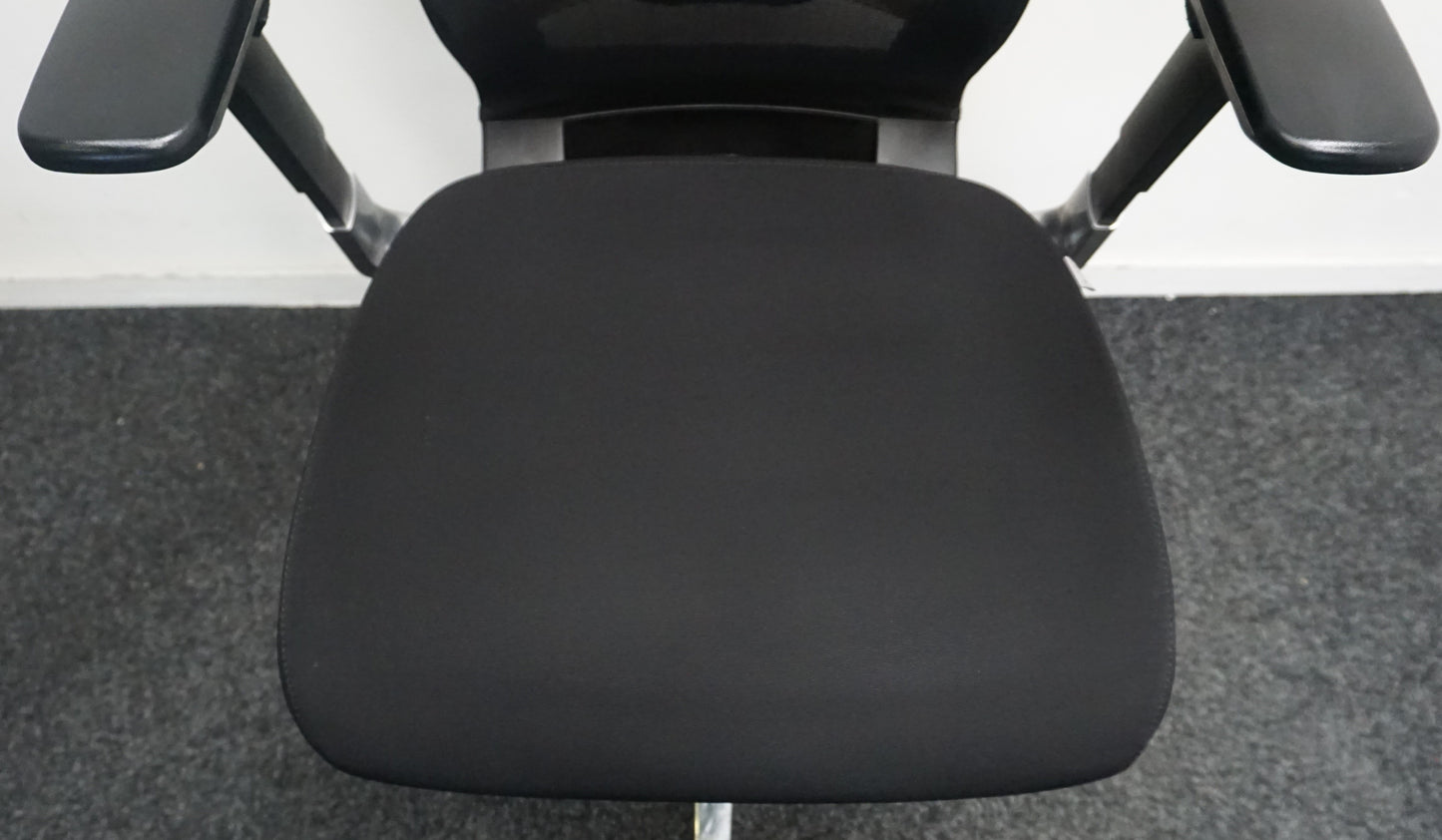 Sidiz T50 Bureaustoel | Zwart | Netweave | Lendensteun