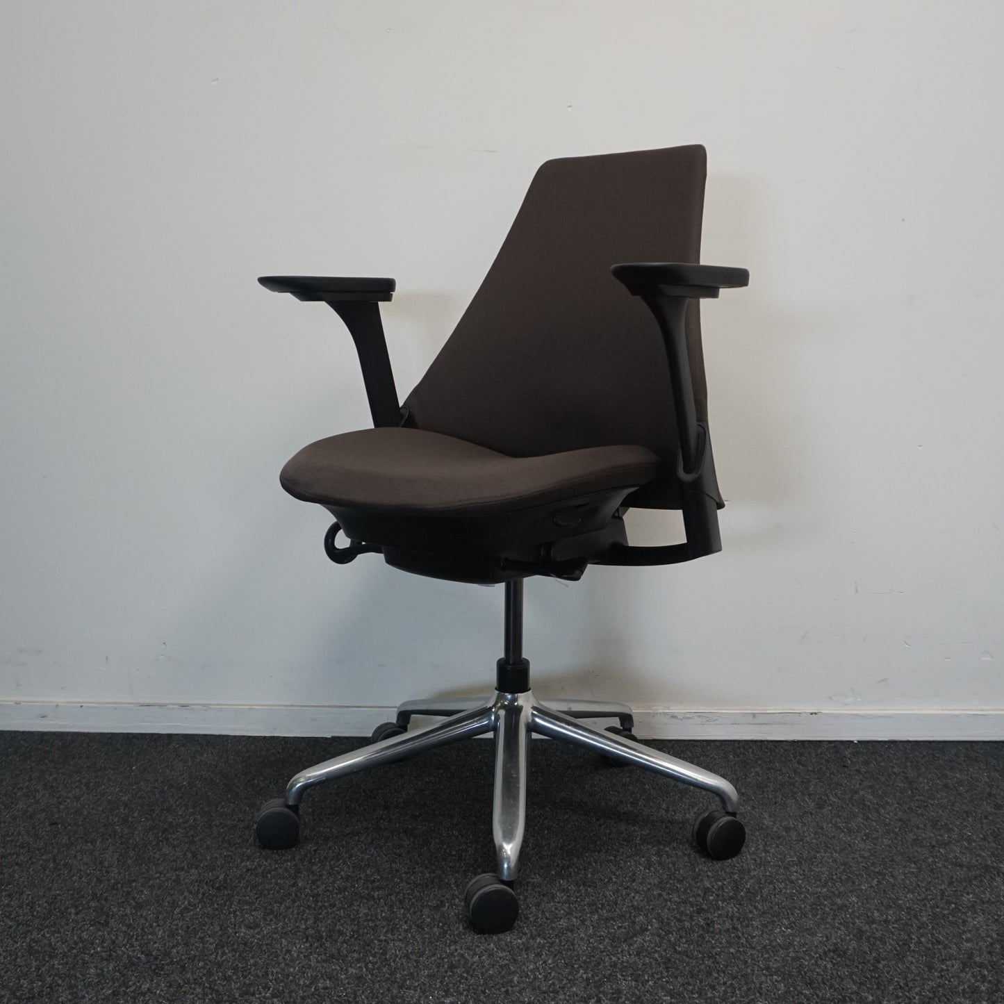 Herman Miller Sayl Bureaustoel | Ergonomisch | Bruin / Chroom