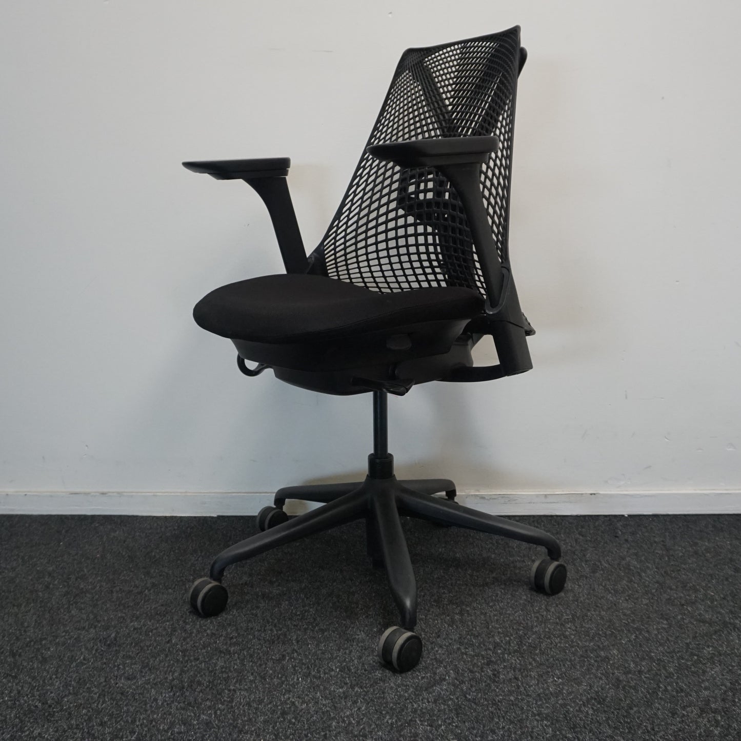 Herman Miller Sayl Bureaustoel | Ergonomisch | Zwart / Zwart