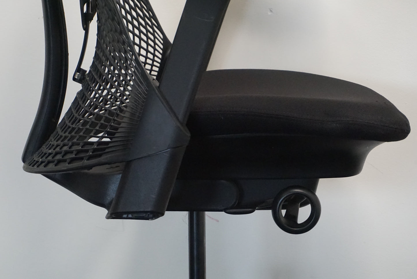 Herman Miller Sayl Bureaustoel | Ergonomisch | Zwart / Zwart