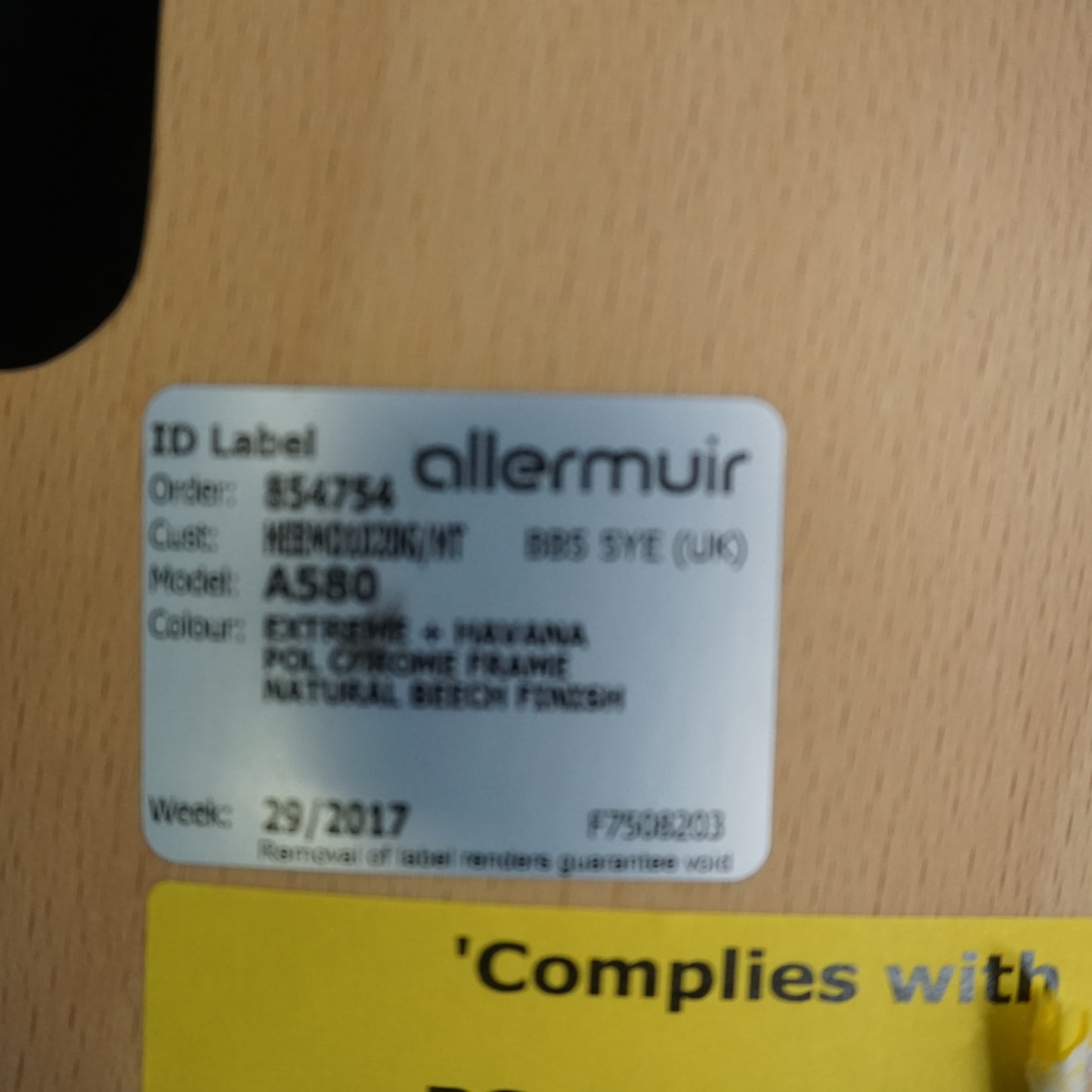 Allermuir A580 Mollie Design Stoel | Zwart / Eiken