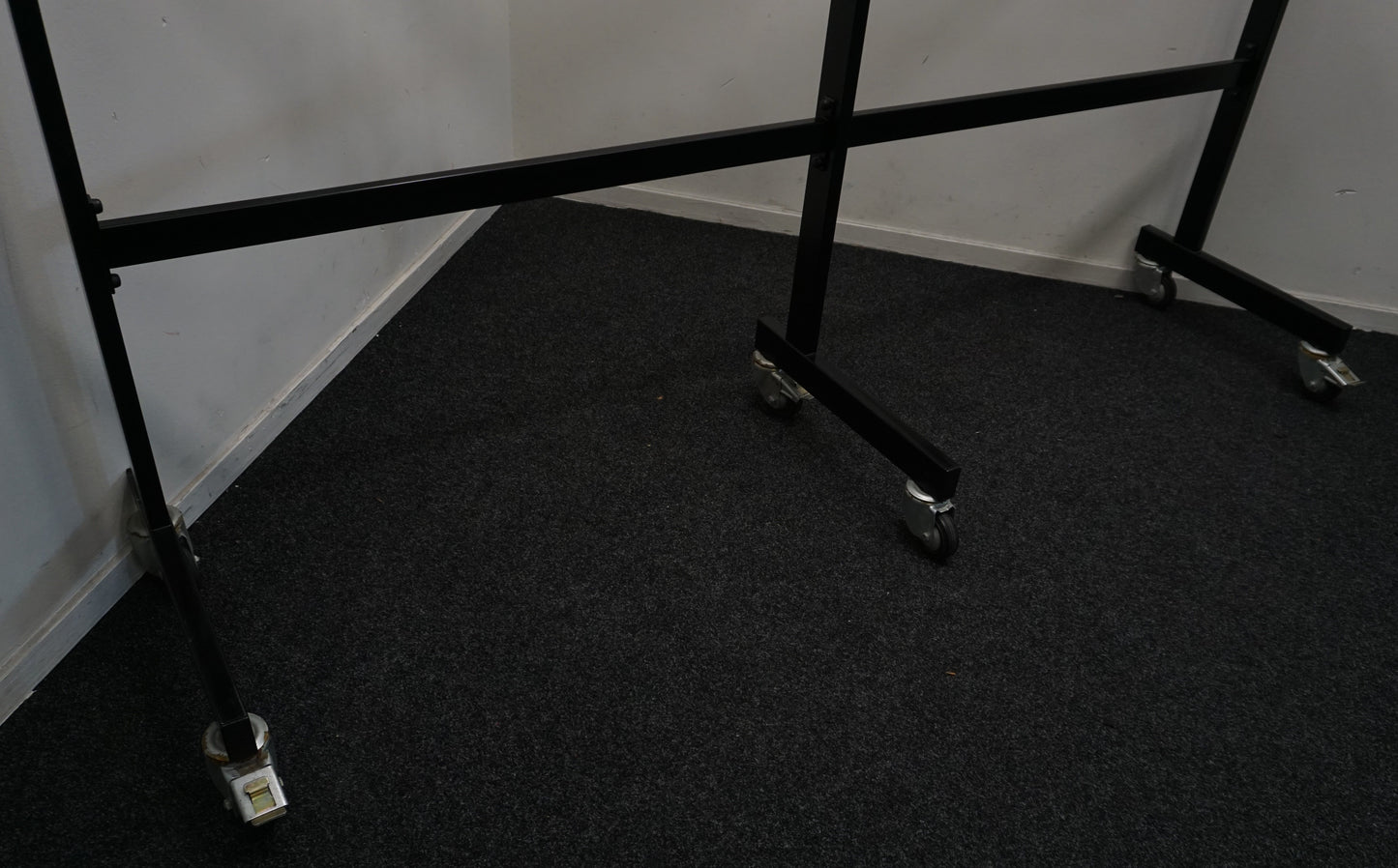 Van Esch Kapstok | 20 Hangers | 10 Haken | Garderobe Kapstok