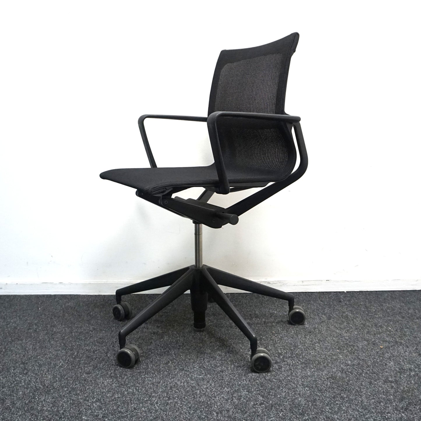 Vitra Physix Vergaderstoel | Zwart