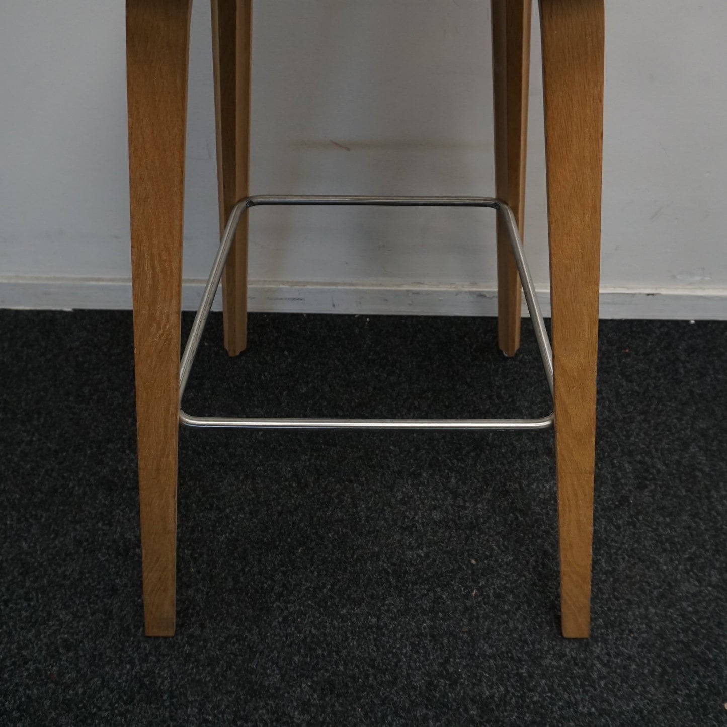 HAY About a Stool AAS32 Design Barkruk | Grijs / Eiken | Zithoogte 75 cm