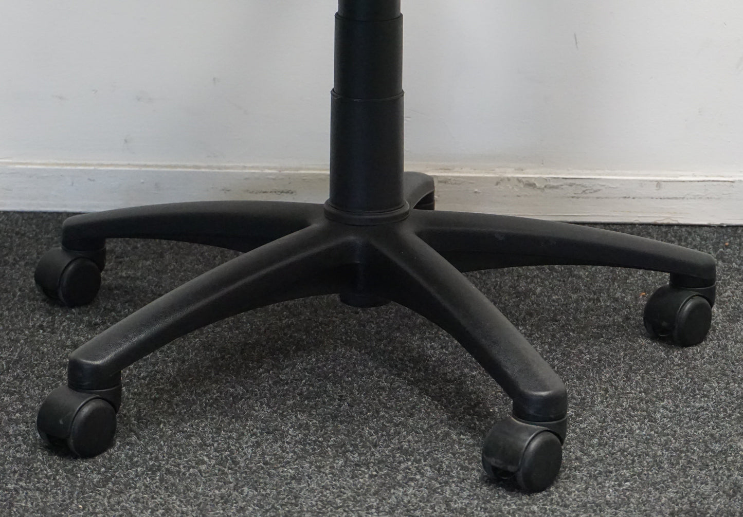 BMA Axia Bureaustoel | Nieuw Gestoffeerd | Zwart | 3D pads