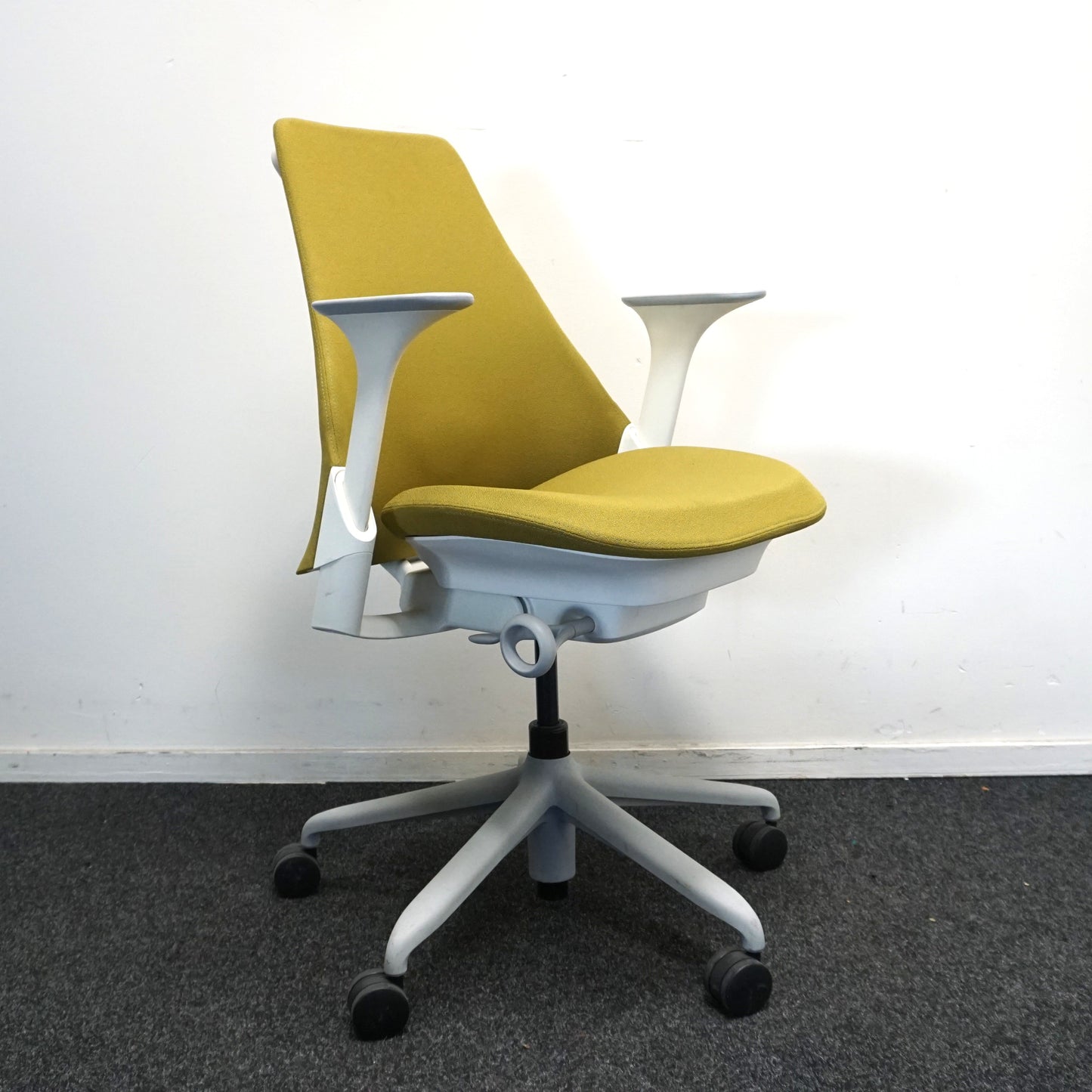 Herman Miller Sayl Bureaustoel | Ergonomisch | Groen / Wit