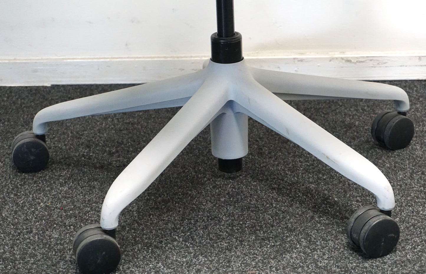Herman Miller Sayl Bureaustoel | Ergonomisch | Groen / Wit