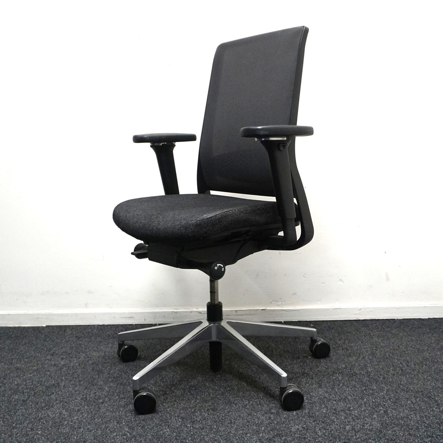 Gispen Zinn Bureaustoel | Ergonomisch | Donkergrijs / Chroom