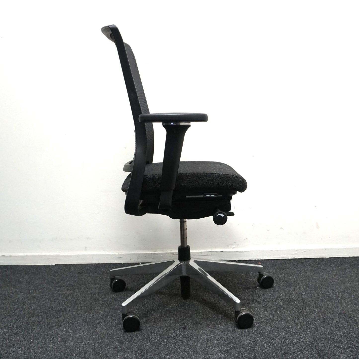 Gispen Zinn Bureaustoel | Ergonomisch | Donkergrijs / Chroom