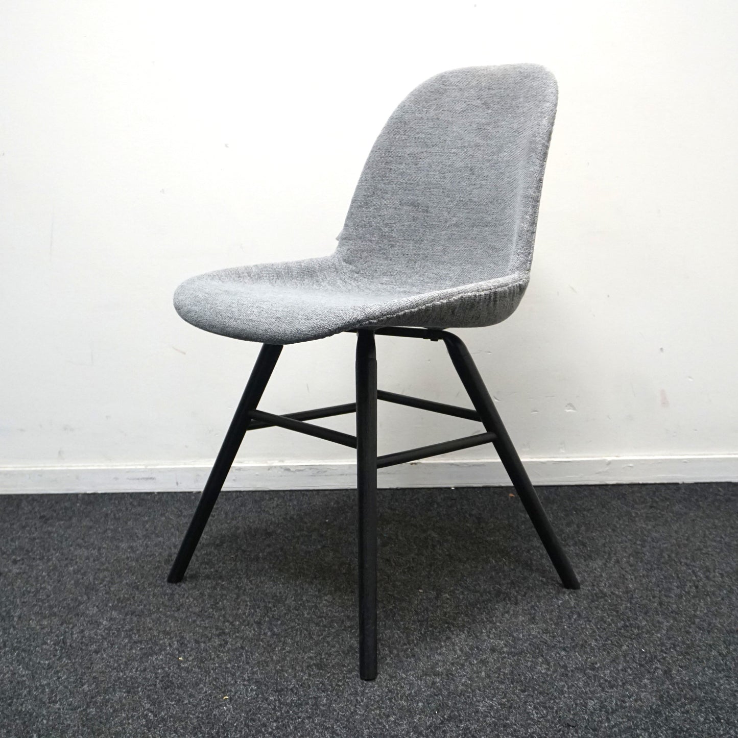 Zuiver Albert Kuip Soft Design Stoel | Lichtgrijze Stof