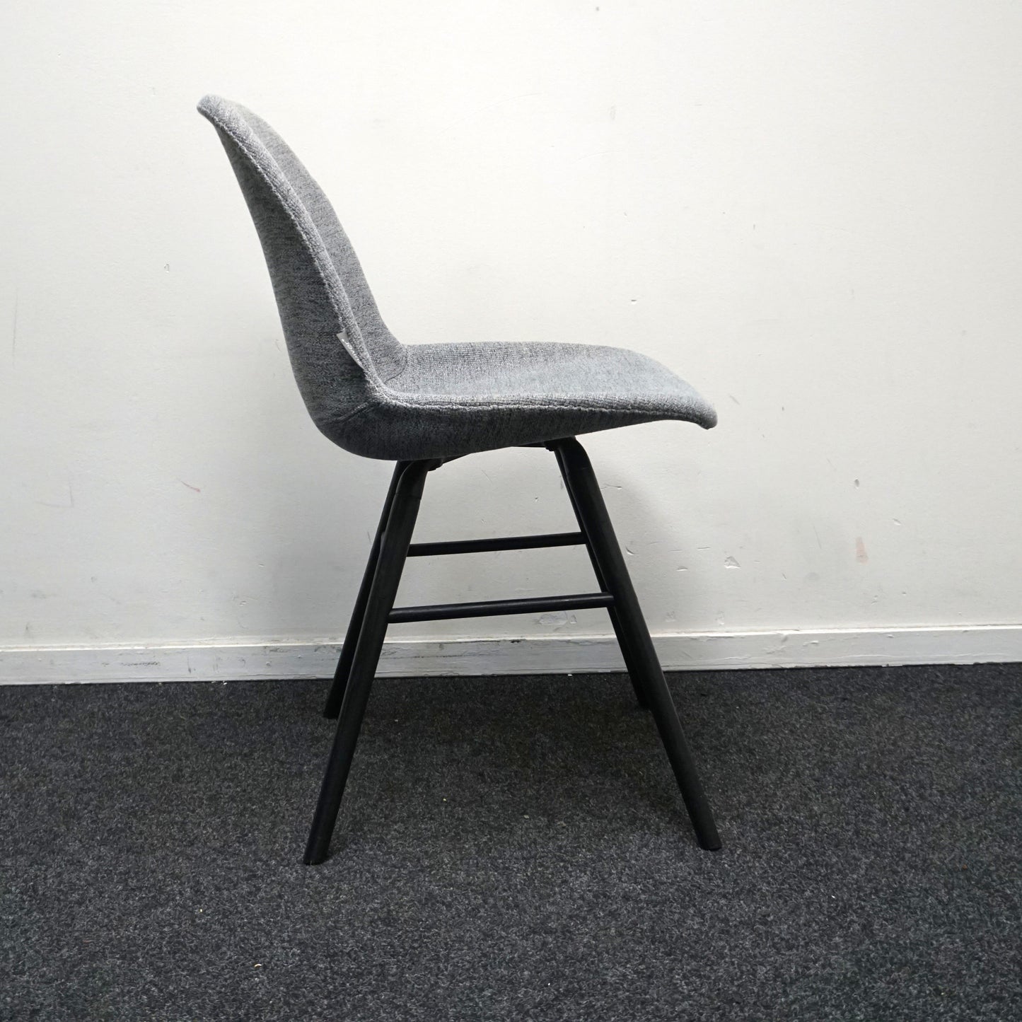 Zuiver Albert Kuip Soft Design Stoel | Lichtgrijze Stof