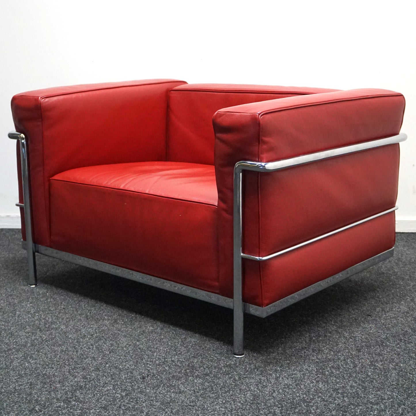 Cassina LC3 Grand Confort, Grand Modèle Design Fauteuil | Rood Leer