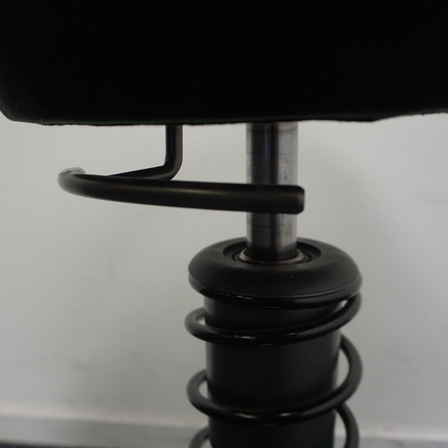 Aeris Swopper Classic Design Kruk | Balans Kruk | Verrijdbaar | Antraciet/Donkergroen