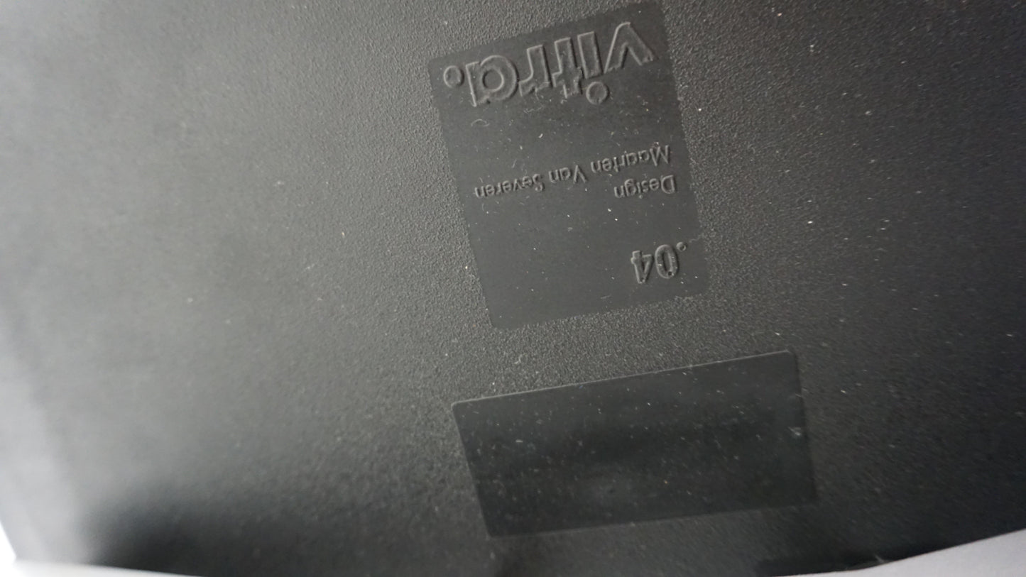 Vitra .04 Baliestoel | Zwart | Bureaustoel