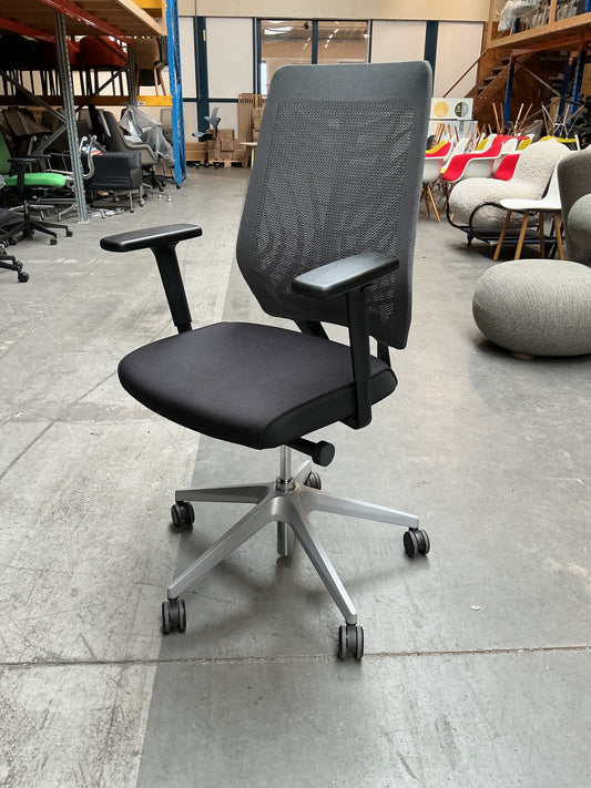 Interstuhl Bureaustoel JOYCE | Zwart | Chroom