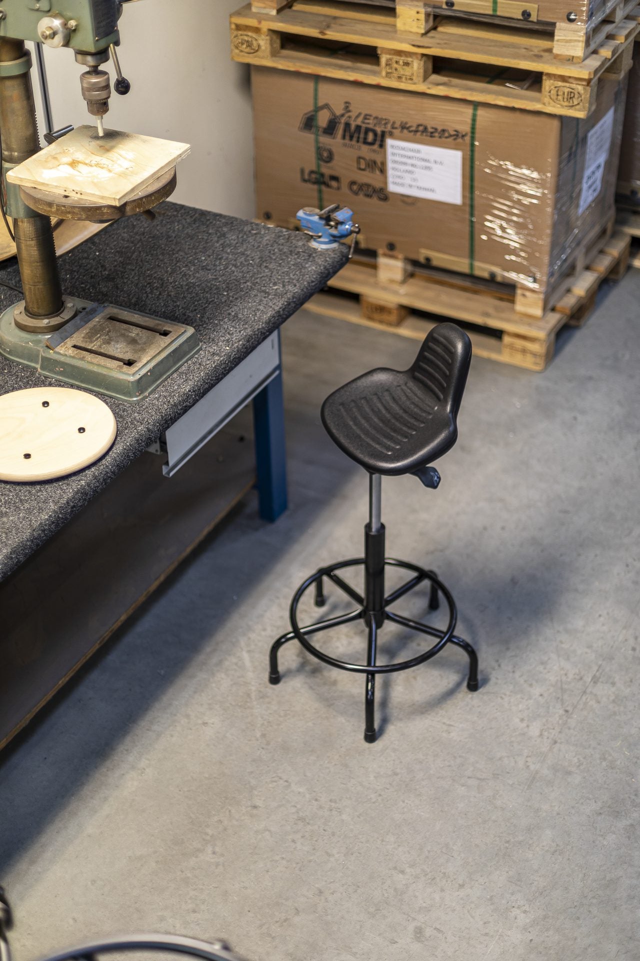 Stahulp type P1-200 | P1 Serie | Zit-Sta Kruk | Zwart