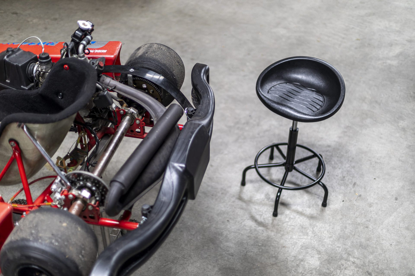 Stahulp type P3-200 | P3 Serie | Zit-Sta Kruk | Zwart