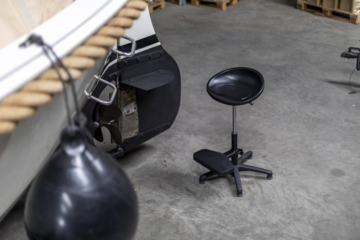 Stahulp type P3-267 | P3 Serie | Zit-Sta Kruk | Zwart