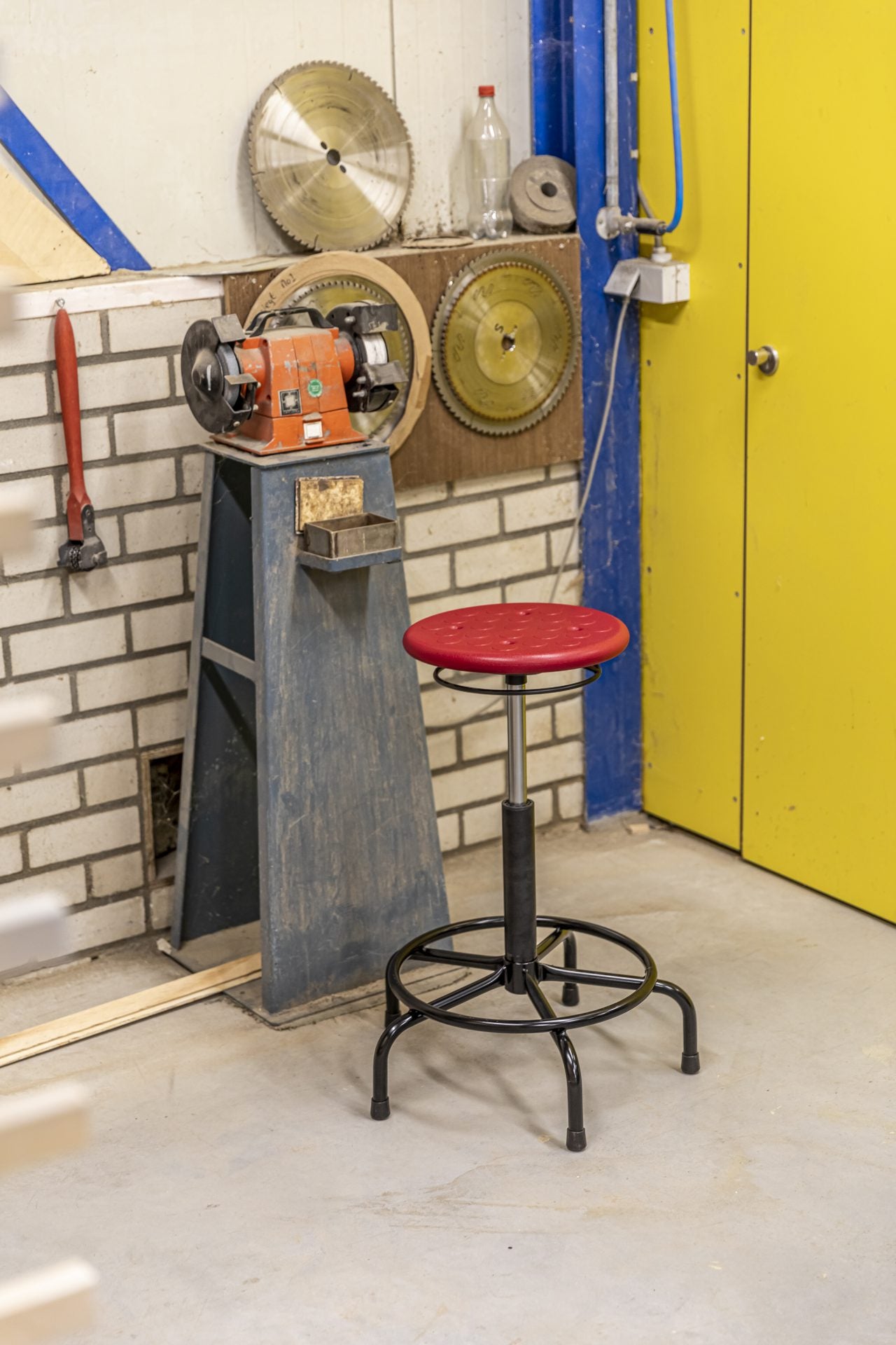 Taboeret type RP200 | RP Serie | Werkkruk | Leverbaar in Diverse Kleuren en Uitvoeringen
