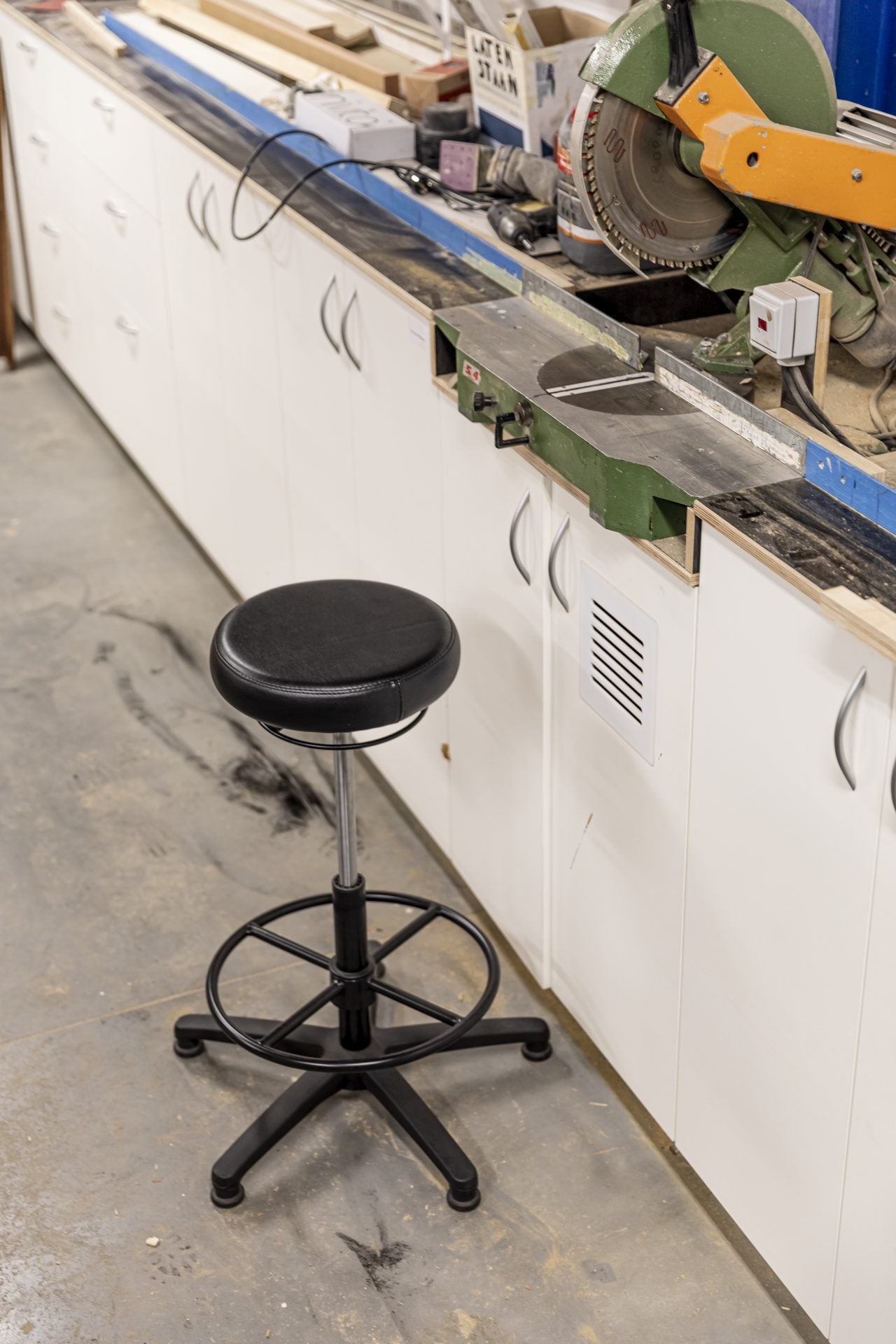 Taboeret type RS267 | RS Serie | Werkkruk | Leverbaar in Diverse Kleuren en Uitvoeringen