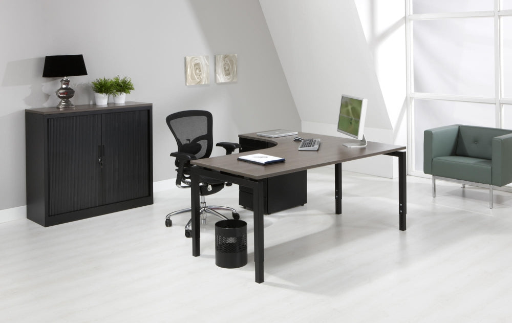 Wingbureau Q-Bic | Hoogte Verstelbaar | 62 - 85 cm | Leverbaar in Diverse Kleuren en Afmetingen