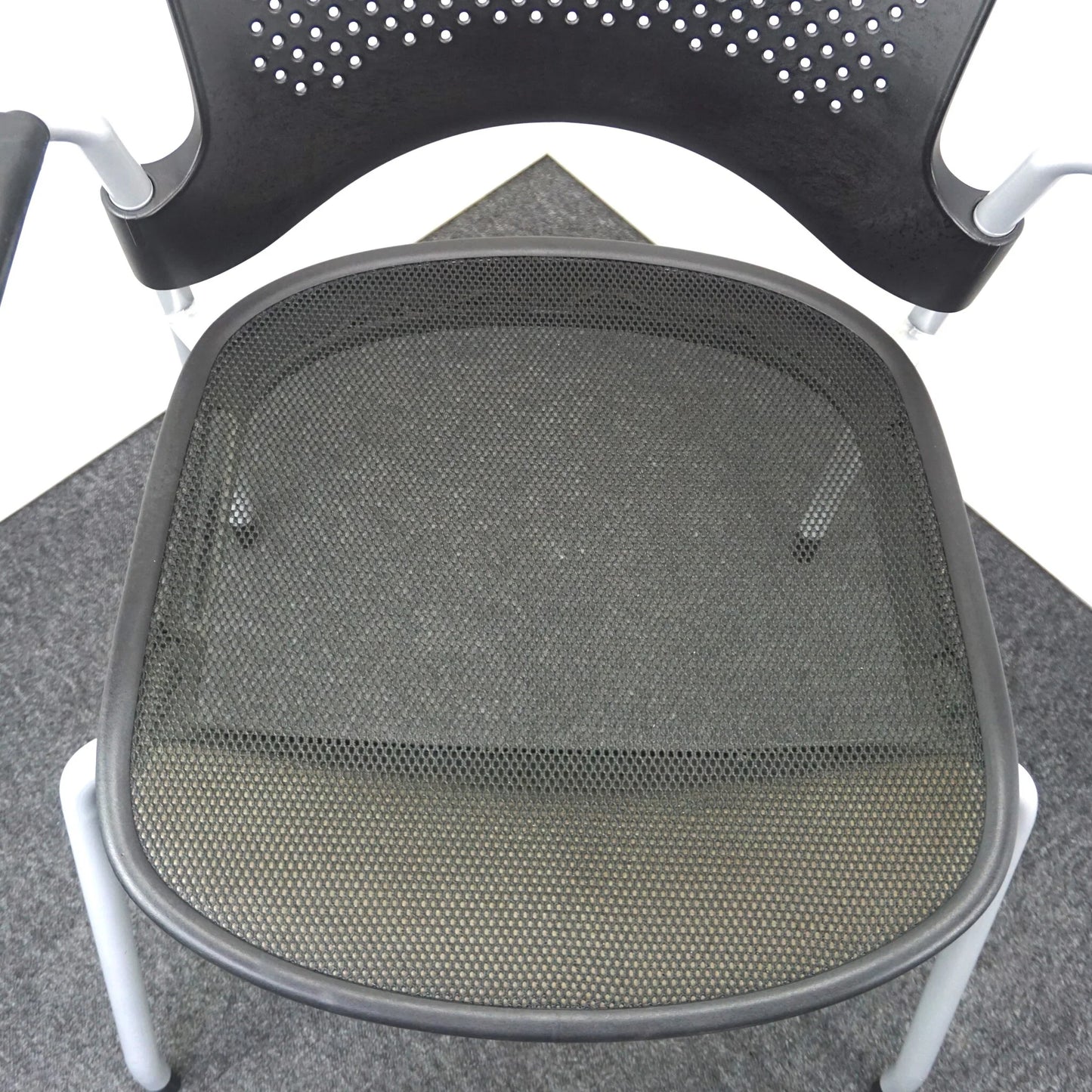 Herman Miller Caper Design Vergaderstoel | Zwart