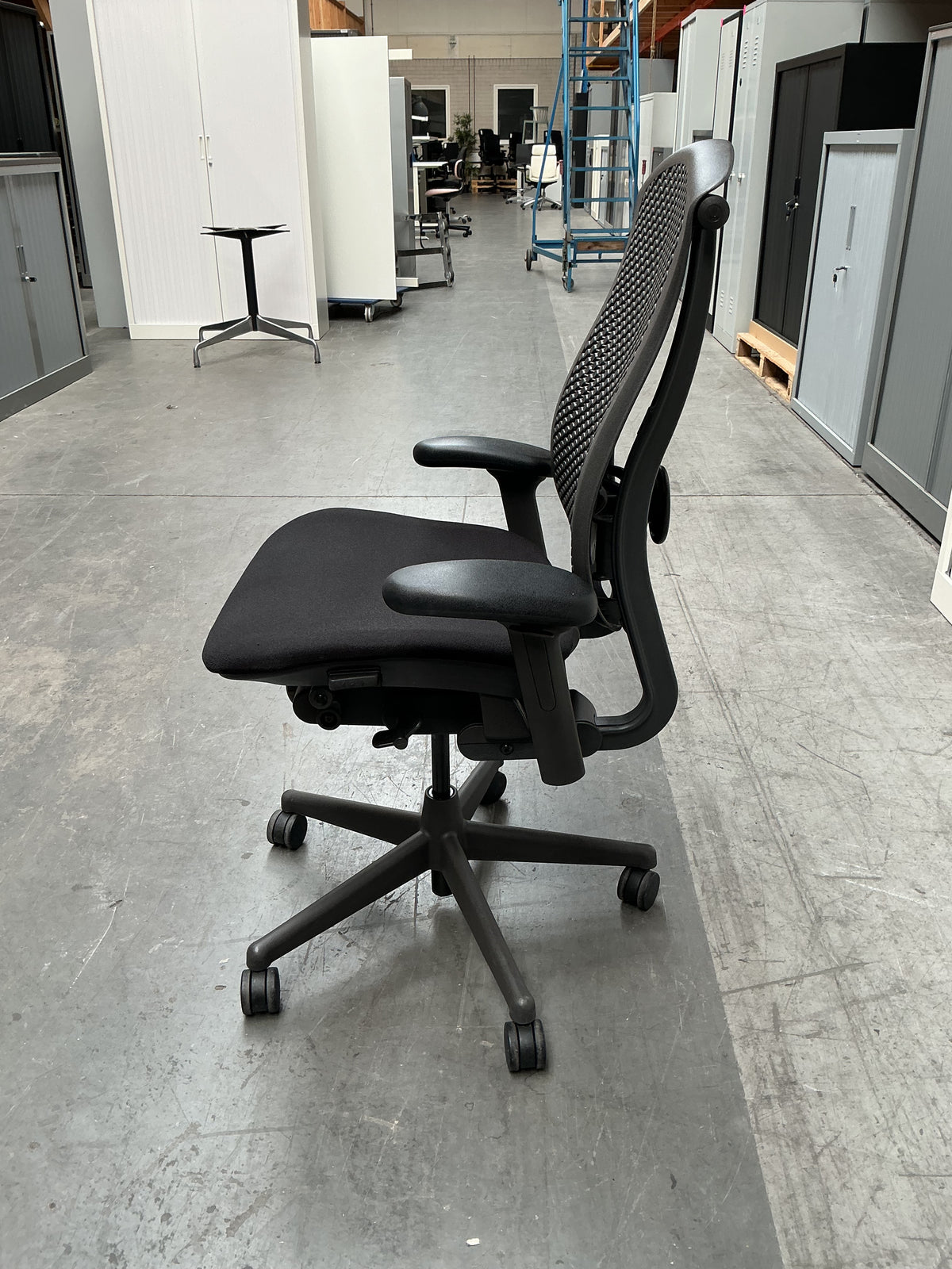 Herman Miller Celle Bureaustoel | Ergonomisch | Zwart / Graphite