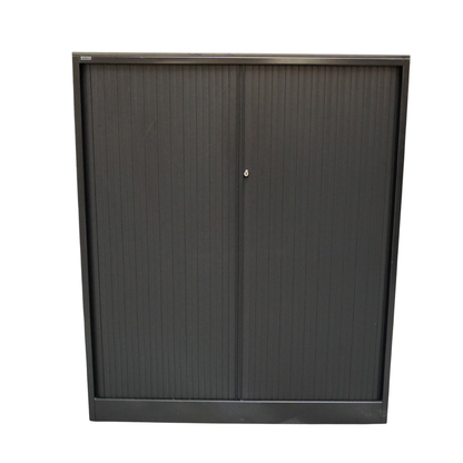 Ahrend Roldeurkast | Archiefkast | 144 x 120 x 45 cm | Zwart | Trespa Topblad
