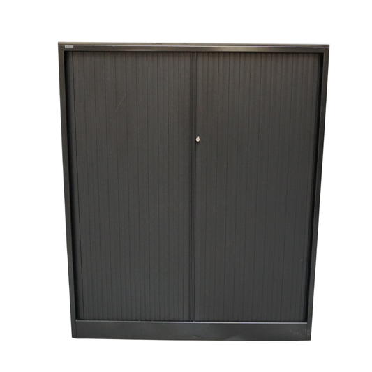 Ahrend Roldeurkast | Archiefkast | 144 x 120 x 45 cm | Zwart | Trespa Topblad
