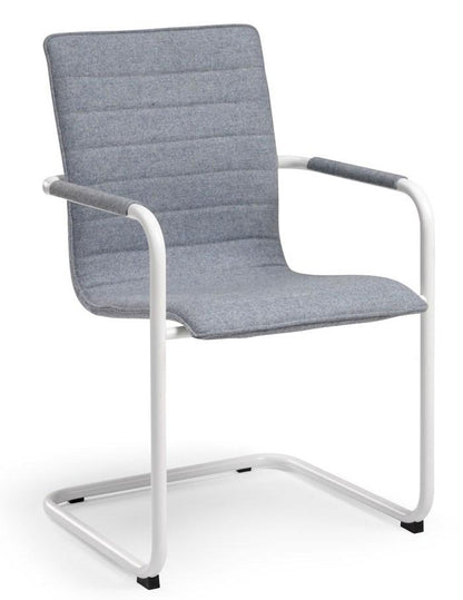 Design Vergaderstoel type 04 | Leverbaar in Diverse Kleuren