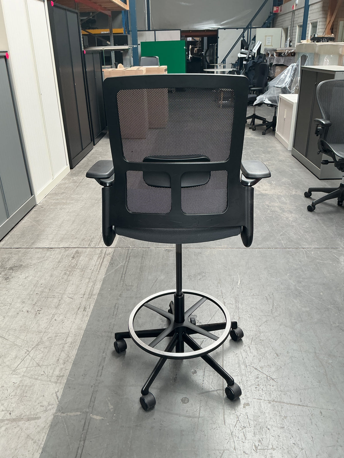 Ahrend 2020 Verta Baliestoel | Grijs