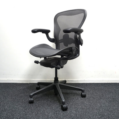 Herman Miller Aeron B Remastered Bureaustoel | Antraciet