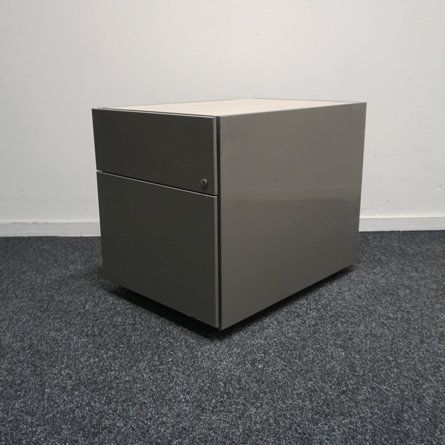 Gispen Ladeblok | 49 x 42 x 60 cm | 2- lades | Grijs | Licht Eiken Topblad