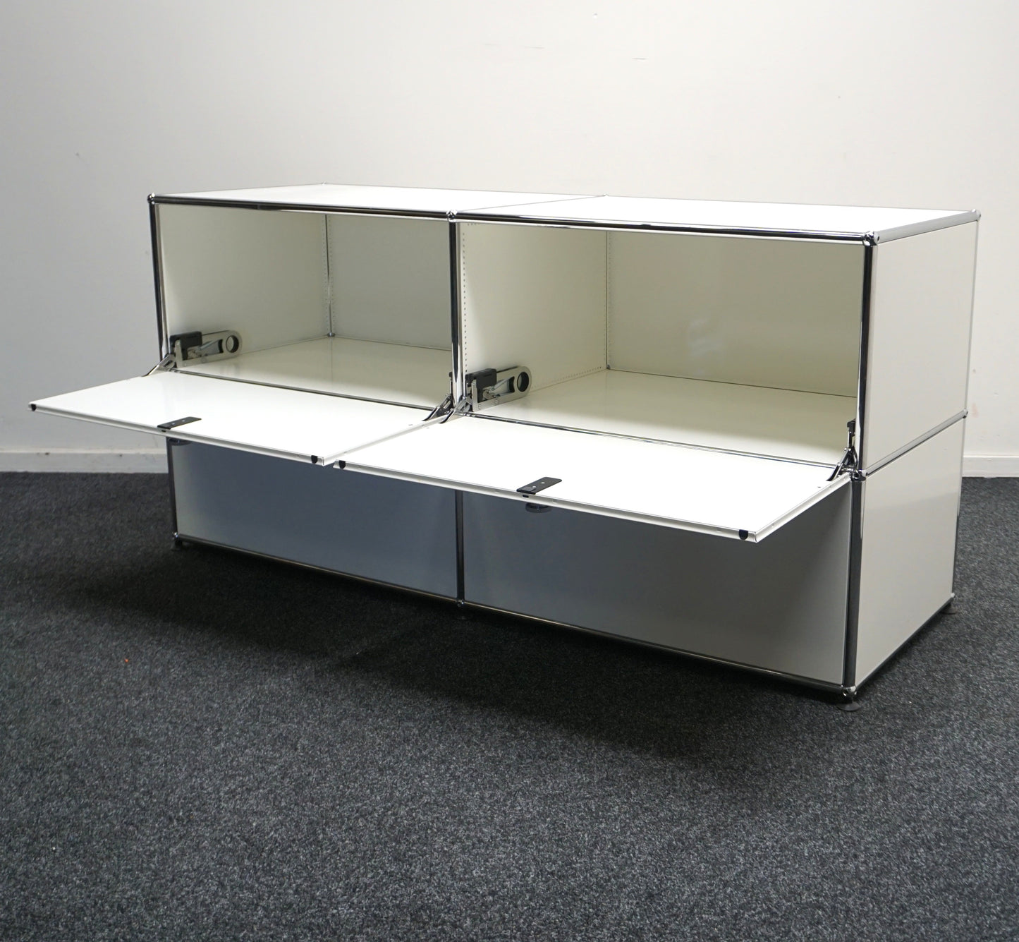 USM Haller Design Kast | Wit | Dressoir | 75 x 152 x 52 cm