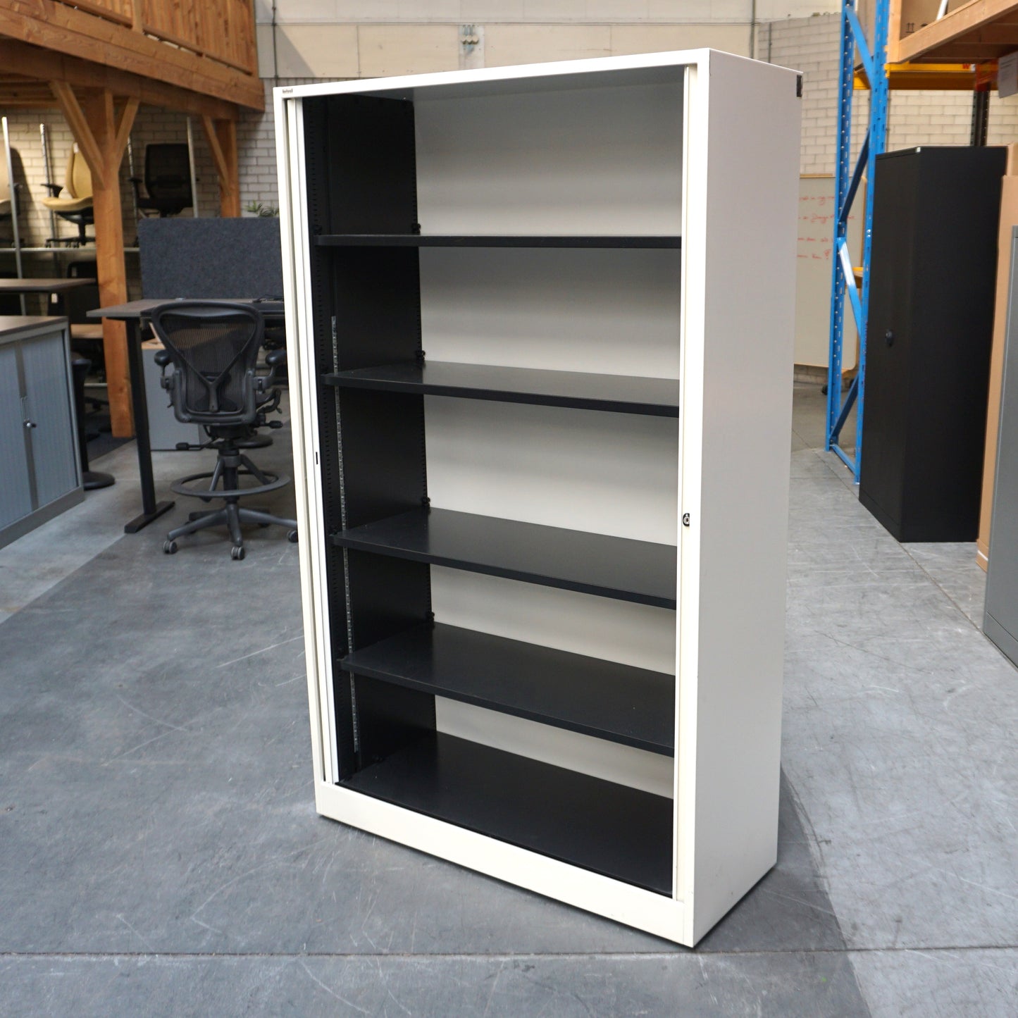 Ahrend Roldeurkast | Archiefkast | 195 x 120 x 45 cm | Wit | Metalen deuren