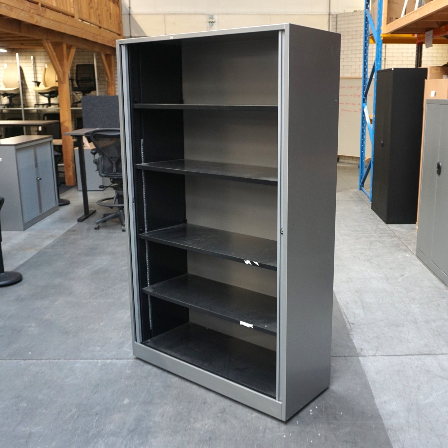 Ahrend Roldeurkast | Archiefkast | 195 x 120 x 45 cm | Grijs | Kunststof deuren