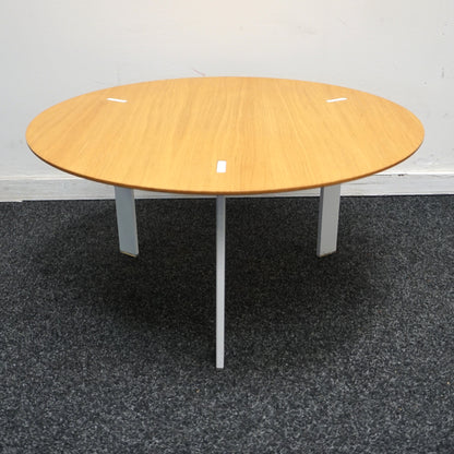 Viccarbe Ryutaro Bijzetafel | Design Tafel | ø 60 cm
