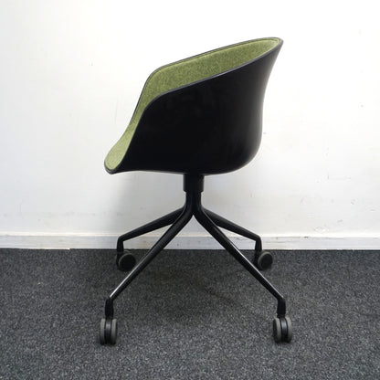 HAY About a Chair AAC24 Design Stoel | Groen / Zwart