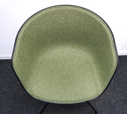 HAY About a Chair AAC24 Design Stoel | Groen / Zwart