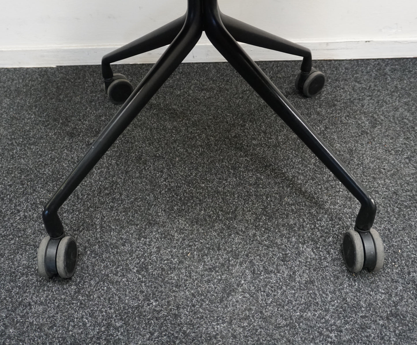 HAY About a Chair AAC24 Design Stoel | Groen / Zwart