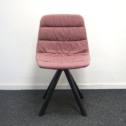 Viccarbe Maarten Soft Upholstery Design Stoel | Roze Gemeleerd