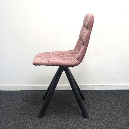 Viccarbe Maarten Soft Upholstery Design Stoel | Roze Gemeleerd