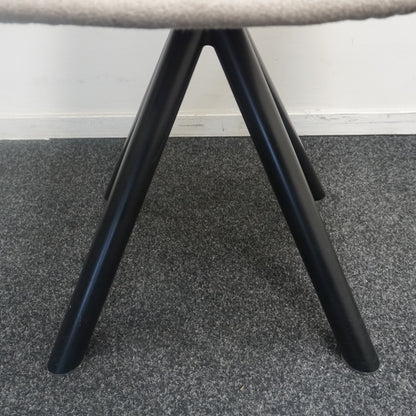 Viccarbe Maarten Soft Upholstery Design Stoel | Beige