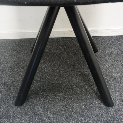 Viccarbe Maarten Soft Upholstery Design Stoel | Donkergrijs