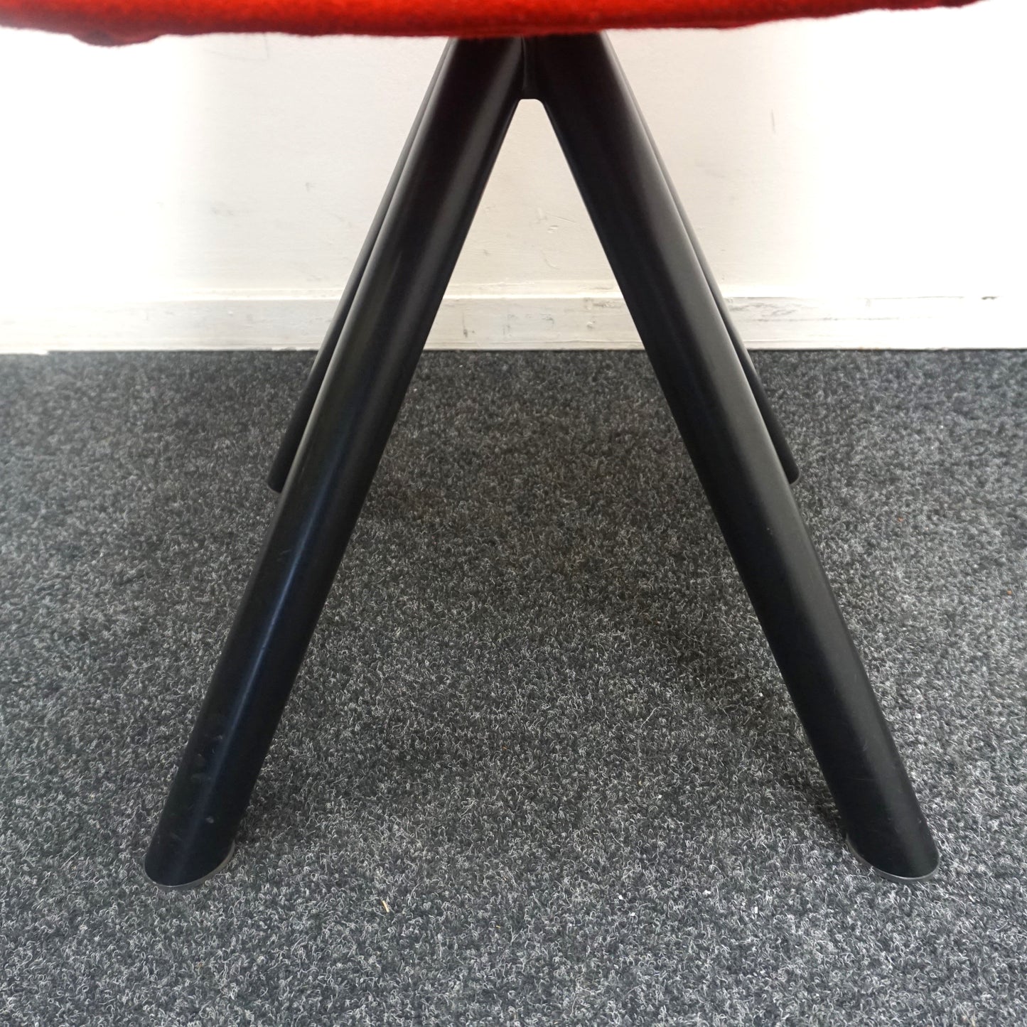 Viccarbe Maarten Soft Upholstery Design Stoel | Rood