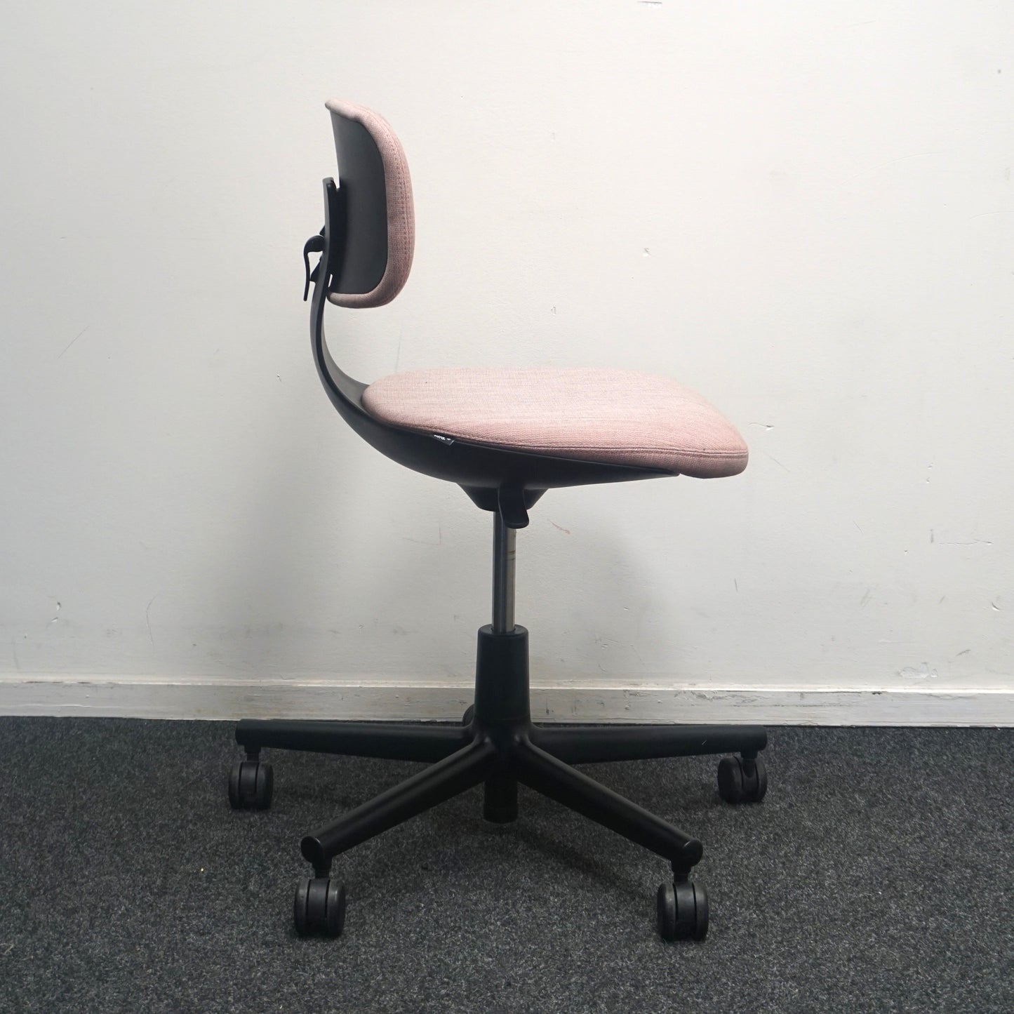 Vitra Rookie Bureaustoel | Zachtroze