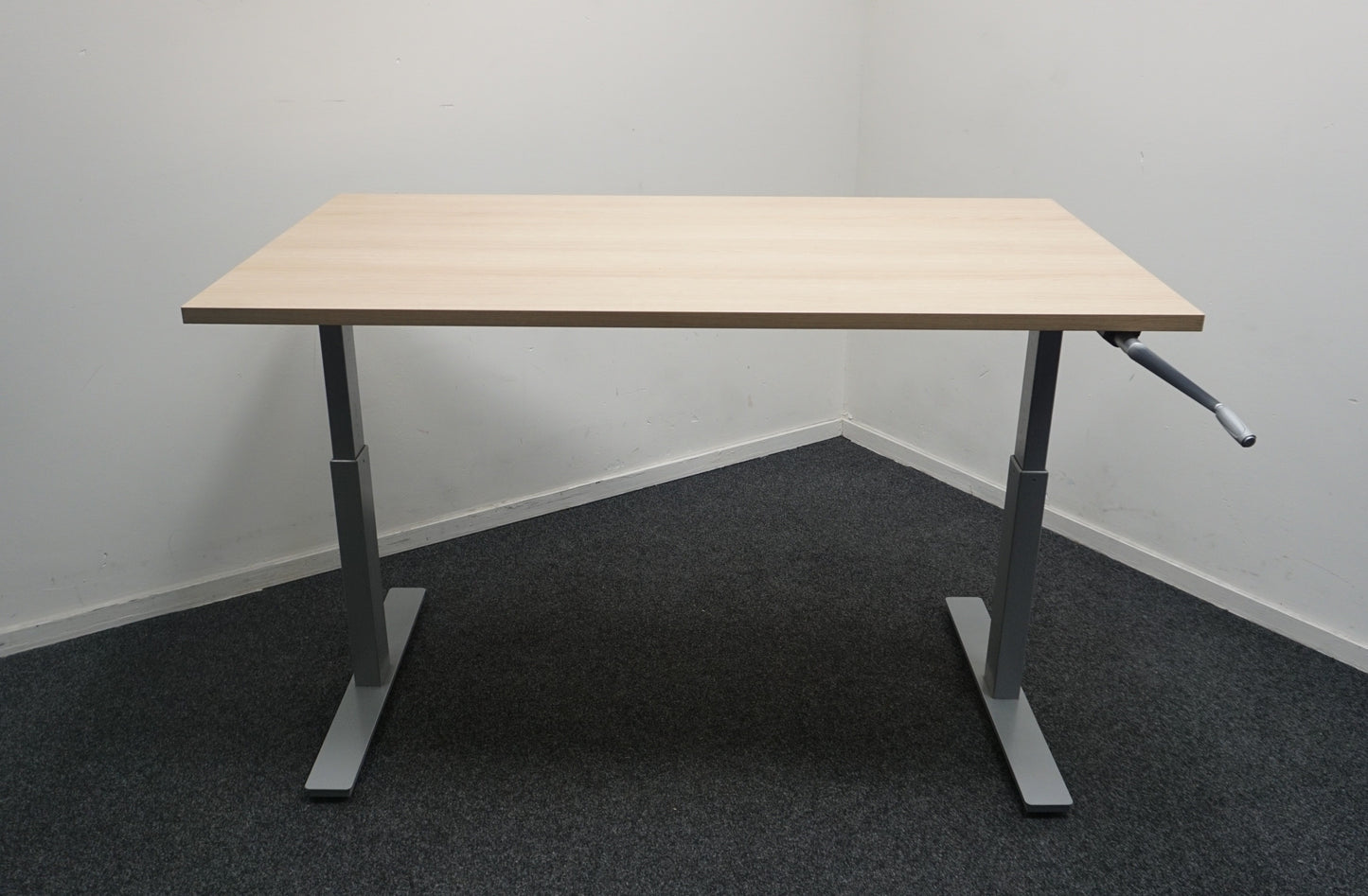 Slinger Bureau | 140x80 cm | Hoogte 61-88 cm | Licht Eiken