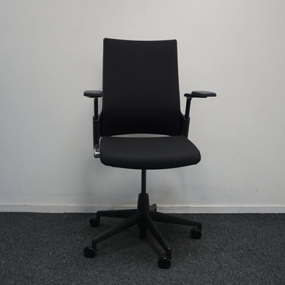 Ahrend 2020 Extra Verta Bureaustoel | Zwart / Zwart